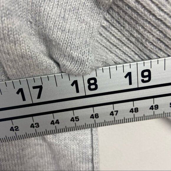 Athleta Silk Light Heatehred Grey Highlands Crossback Sweater Size XXS Soft Knit - Picture 11 of 15
